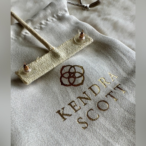 Kendra Scott Mother of Pearl Logan Stud Earrings - Picture 4 of 4